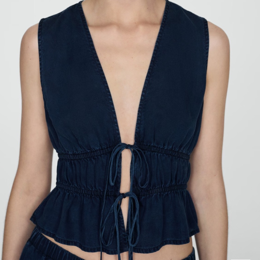 Sleeveless Tie-Front Top